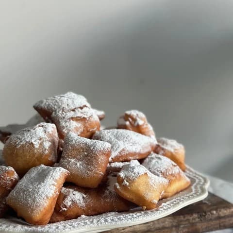 Classic beignets